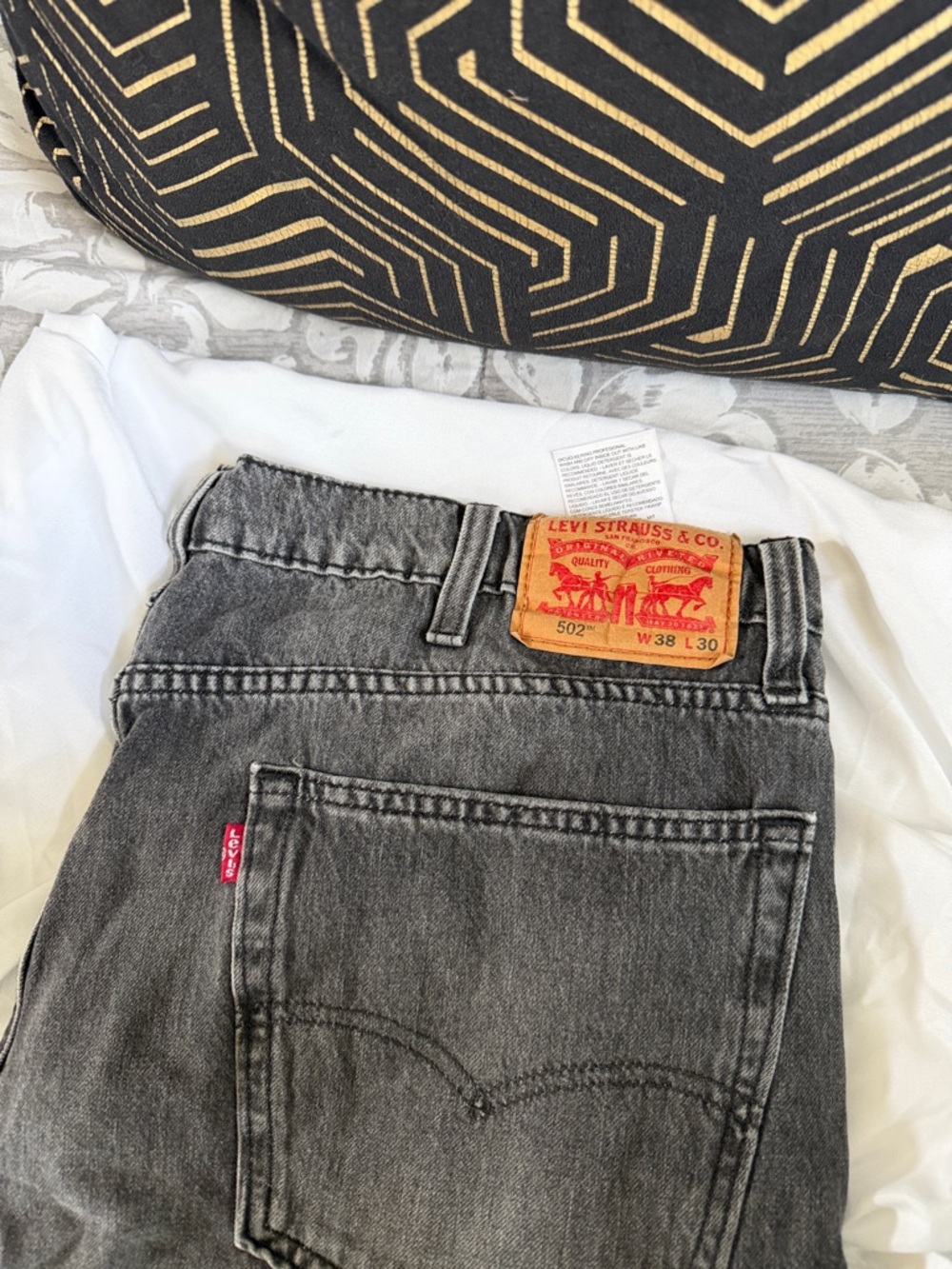 Levi's Men's 502 Relaxed Fit Jeans - Washed Black Denim